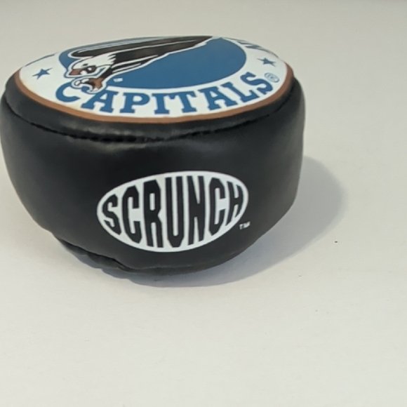 Washington Capitals Hockey Puck - Picture 2 of 3